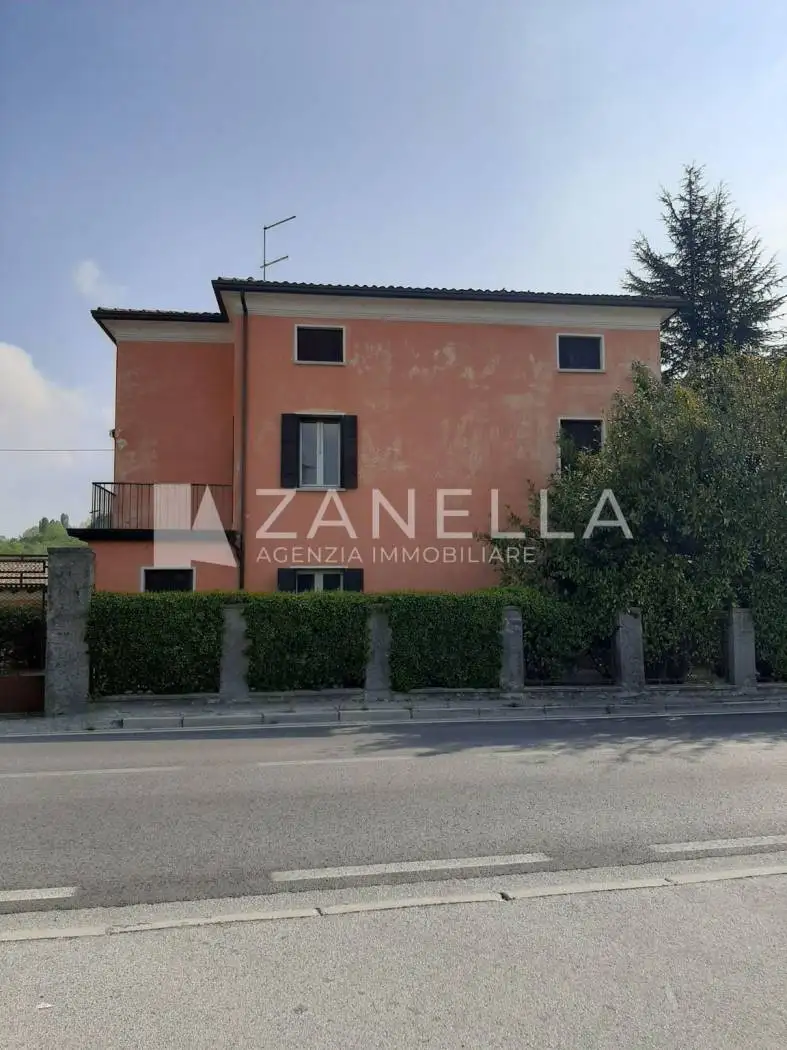 Villa in vendita a Fonte