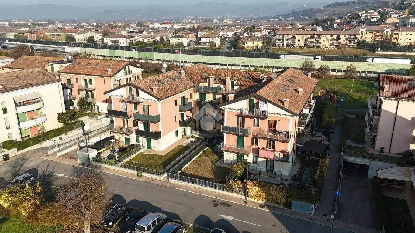 Appartamento in vendita a Colognola Ai Colli