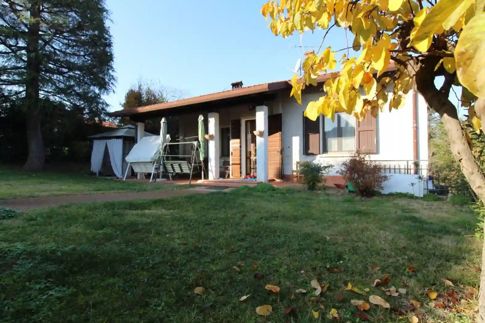 Villa - foto 2
