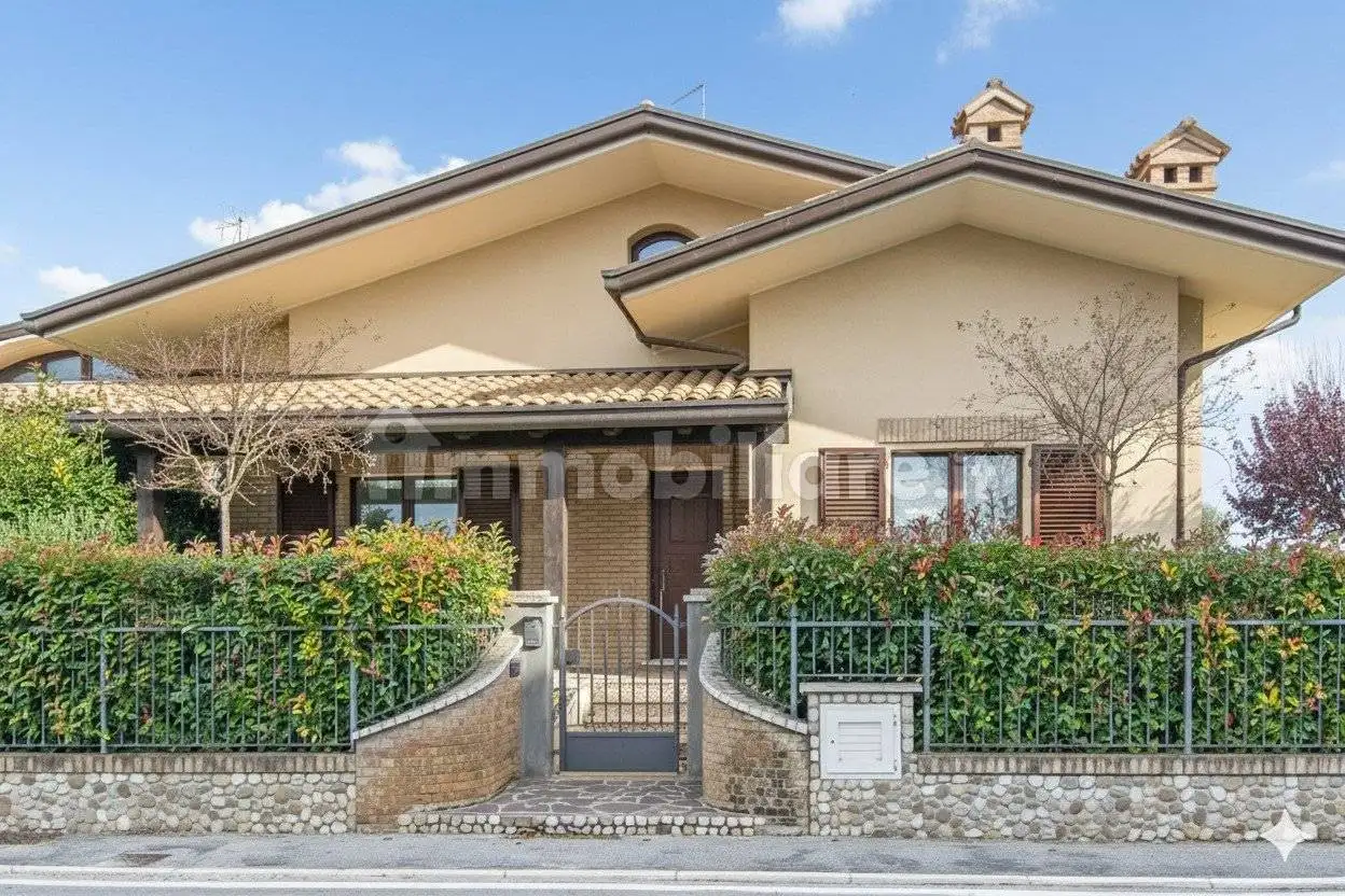 Villetta a schiera in vendita a Misano Adriatico