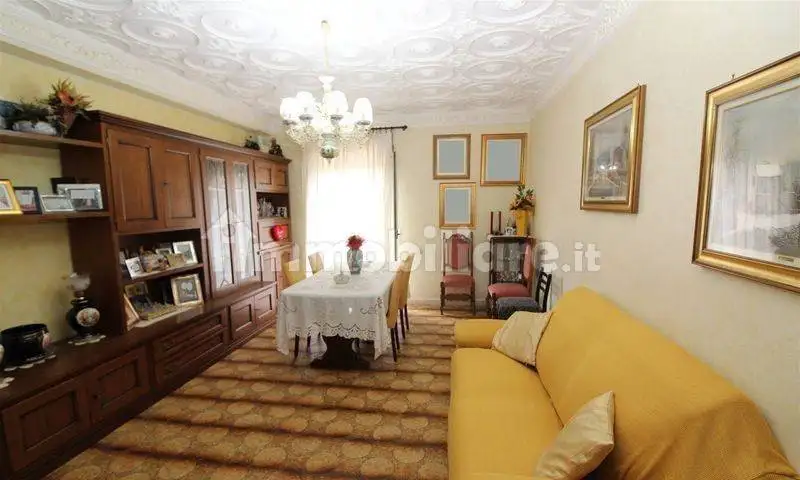 Trilocale via Magenta 24, Centro, Carlentini - foto 2