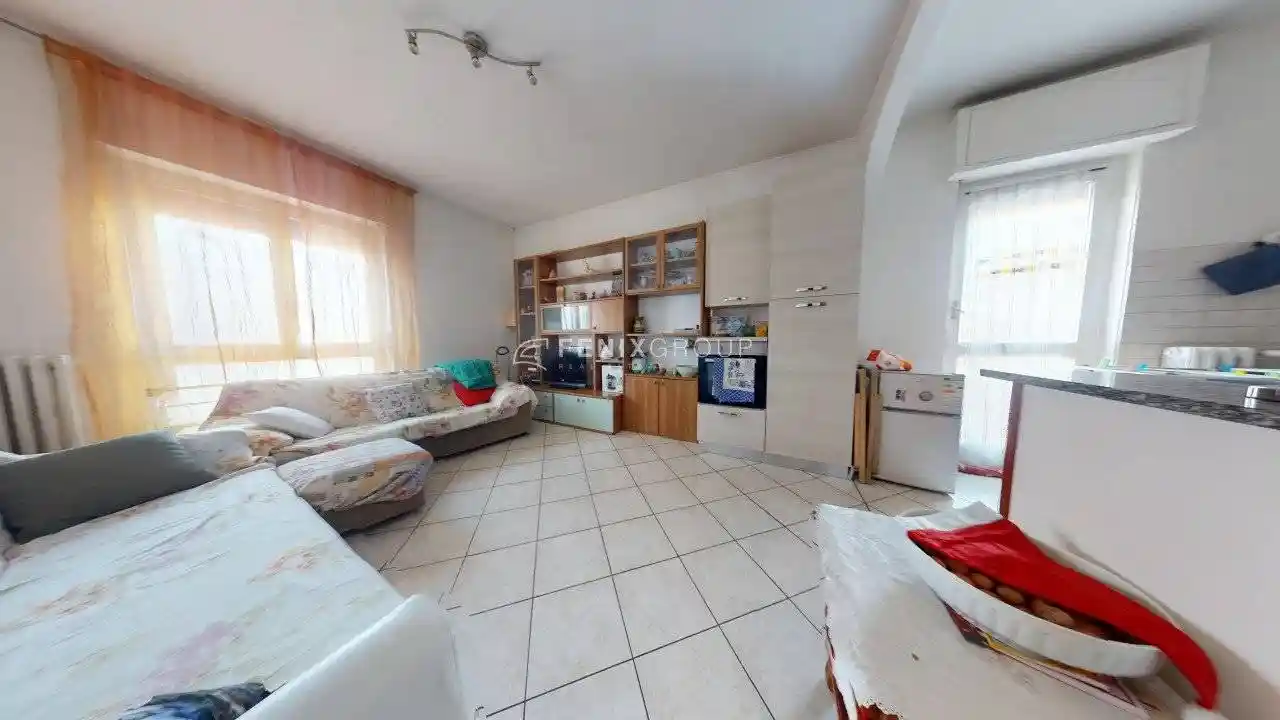 Quadrilocale via Milano 9, Centro, Concorezzo - foto 2