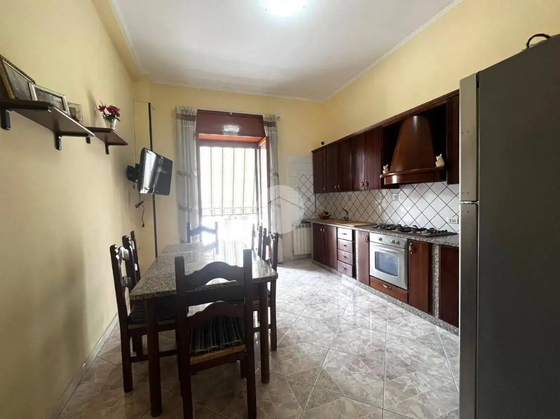 Trilocale via Francesco Russo 28, Afragola - foto 2