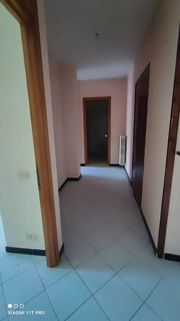 Trilocale via Alba Cortemilia 184, Ricca, Diano d'Alba - foto 5