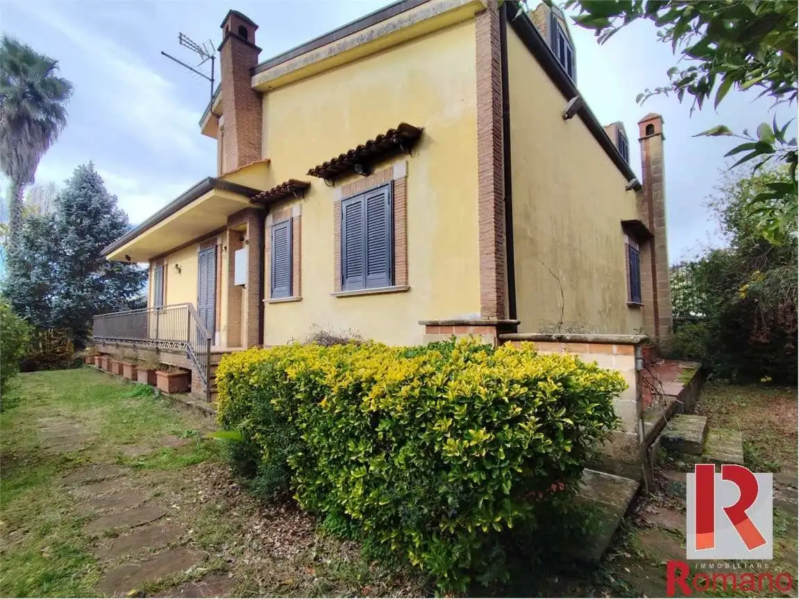 Villa unifamiliare via Abbatella, 10, Castel Morrone - foto 4