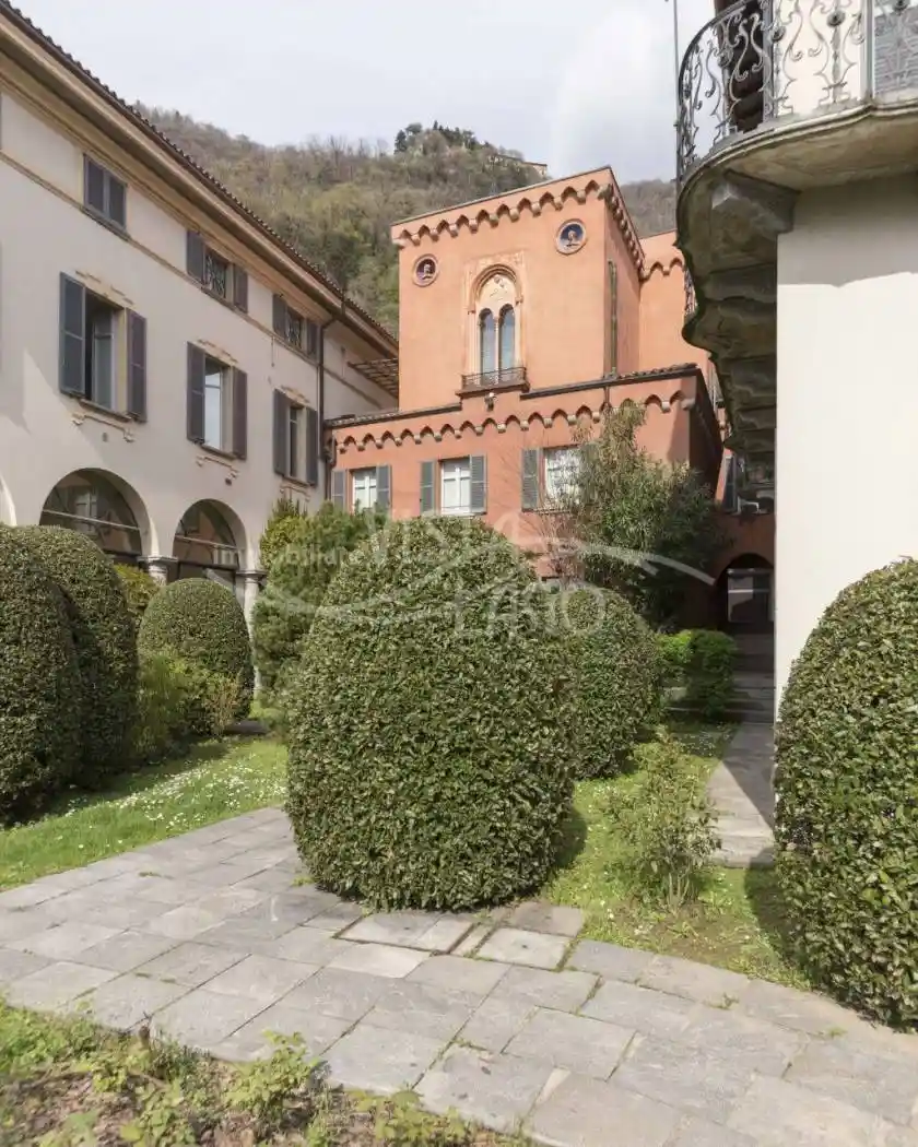 Trilocale via Tommaso Grossi, 39, Valduce - Crispi, Como - foto 2