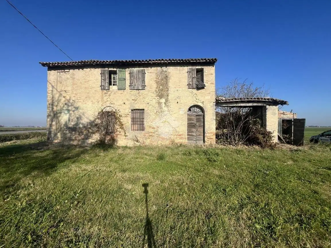 Rustico - Casale in vendita a Ravenna