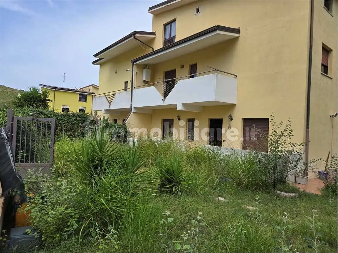 Villetta a schiera in vendita a San Floro