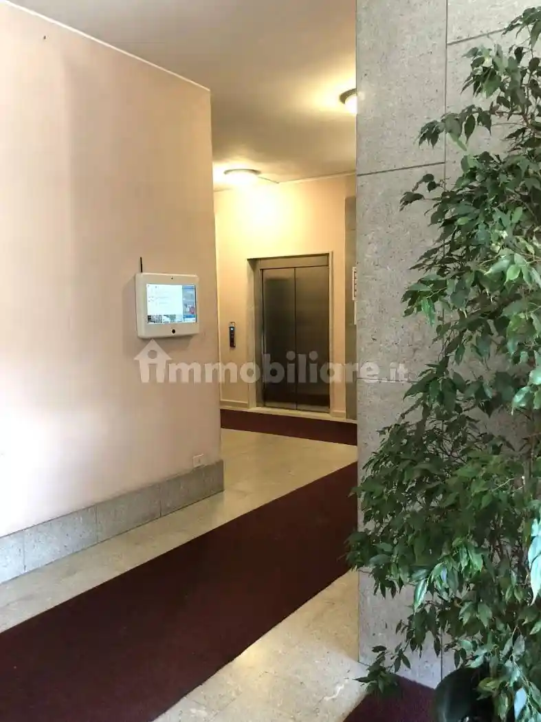 Bilocale via Carlo Farini 81, Farini, Milano - foto 5