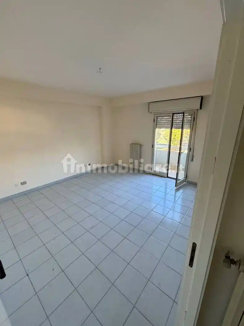 Appartamento via Benvenuto Cellini 23, Centro, Comiso - foto 4