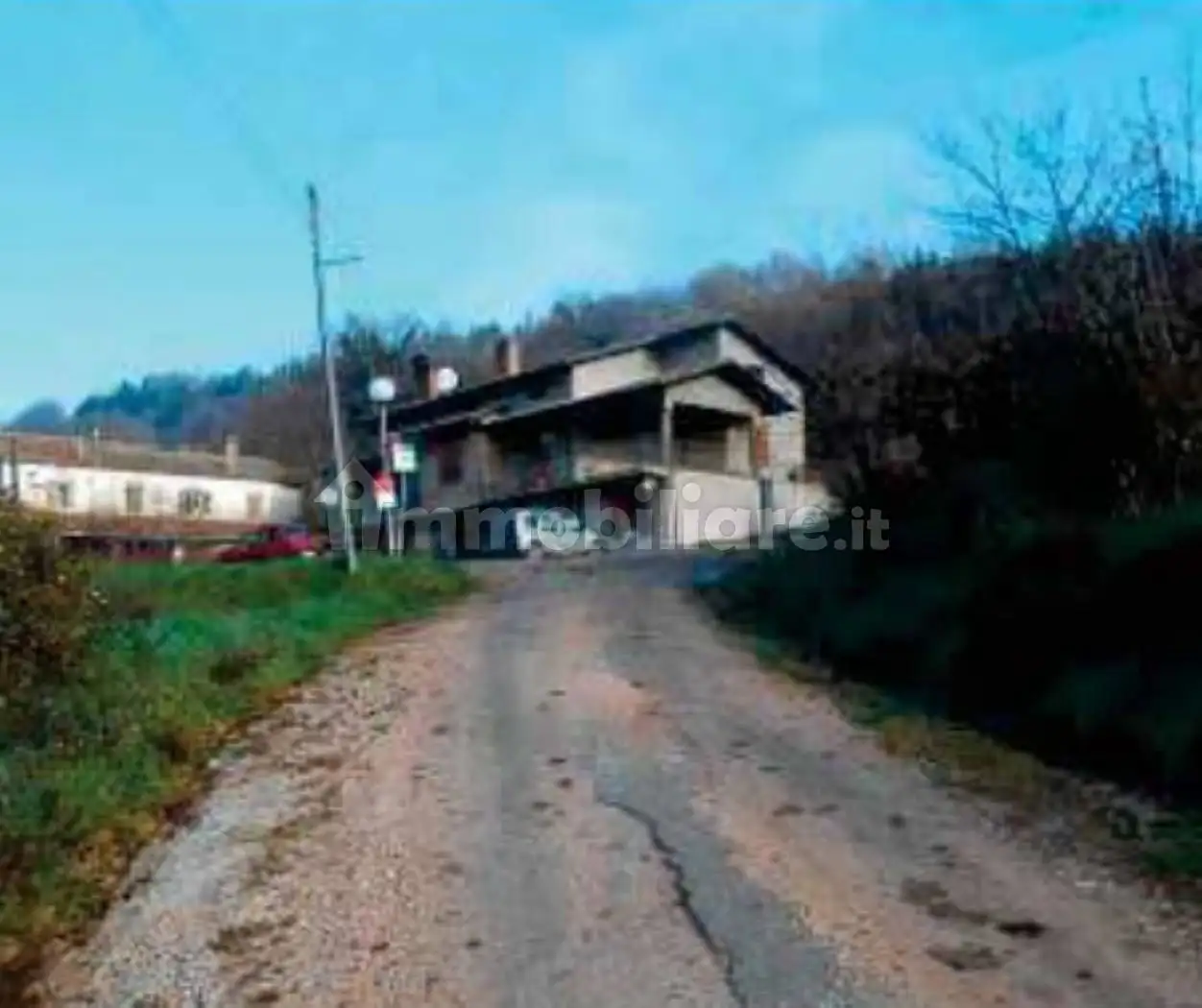 Rustico - Casale in asta a Tavoleto