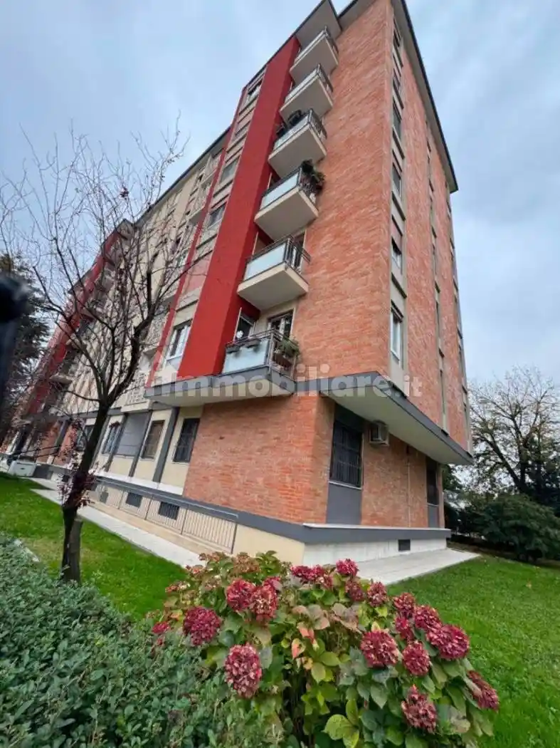 Bilocale ottimo stato, quinto piano, Certosa, Milano - foto 3