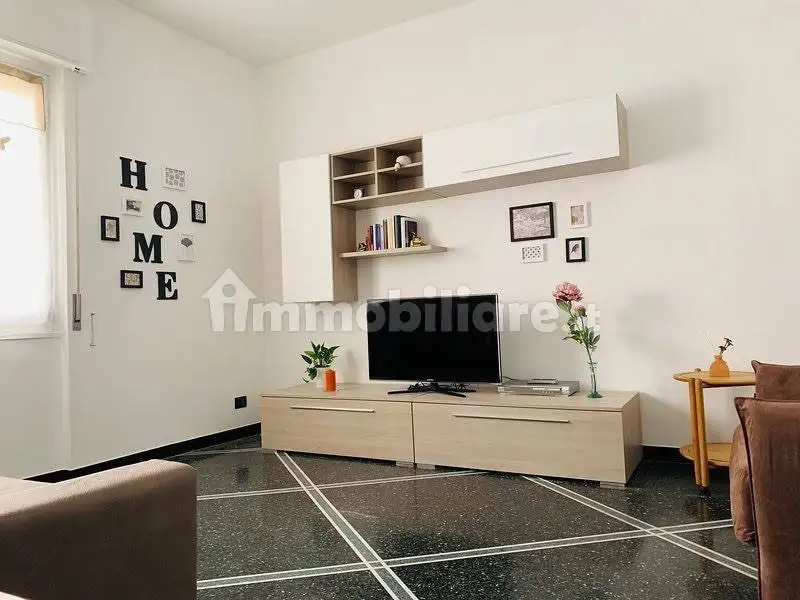 Bilocale via Antonio Cei, San Martino, Genova