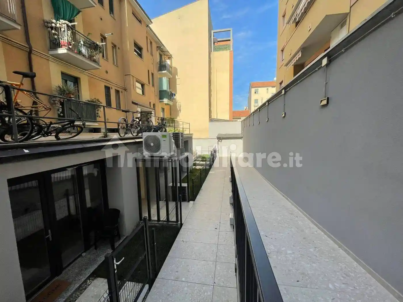 Bilocale via Conte Verde 18, Dergano, Milano - foto 2