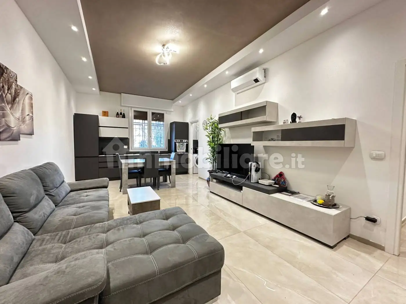 Appartamento in vendita a Bologna