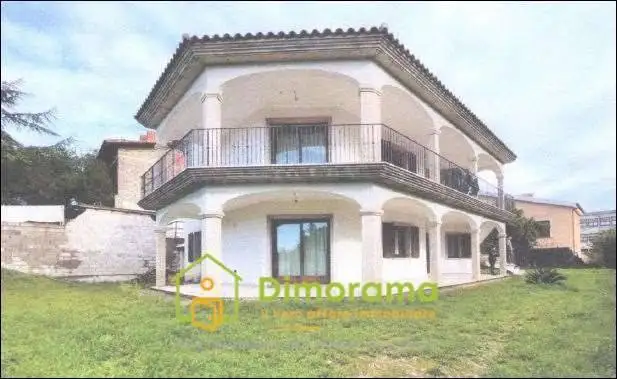 Appartamento in asta a Monti