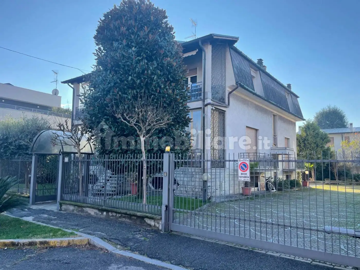 Quadrilocale via Sant'Antonio da Padova 10, Bovisio-Masciago - foto 2