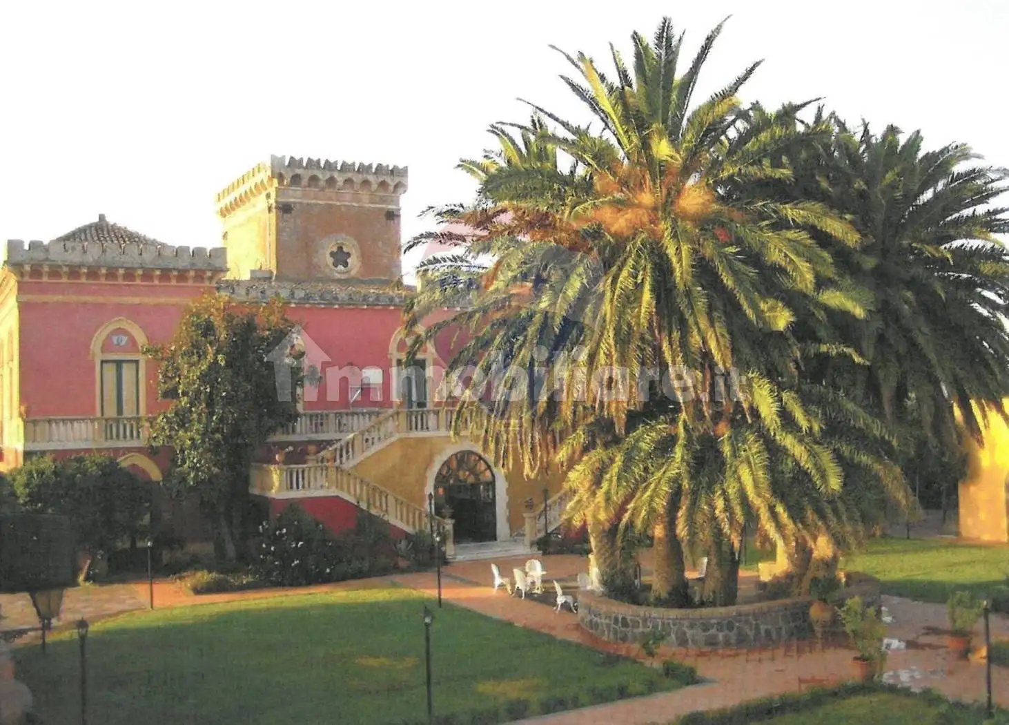 Palazzo - Edificio in vendita a Randazzo