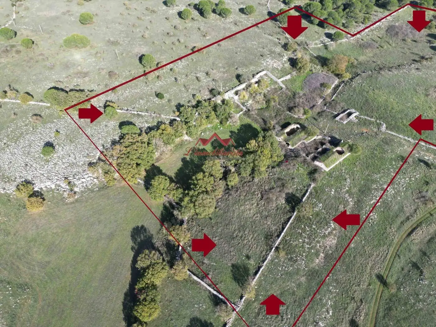 Casale, da ristrutturare, 300 m², Altamura - foto 2