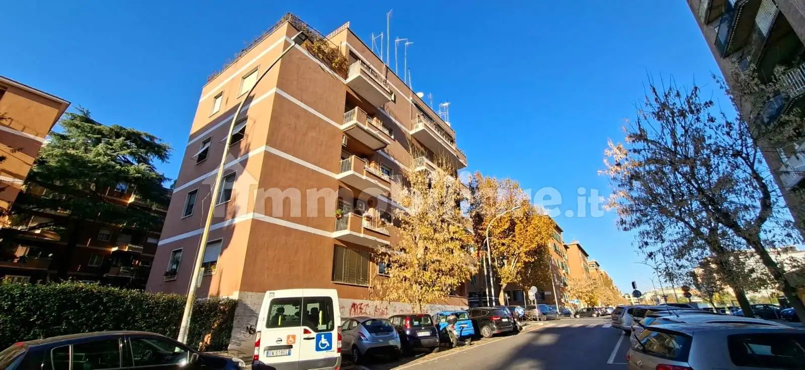 Appartamento in vendita a Roma