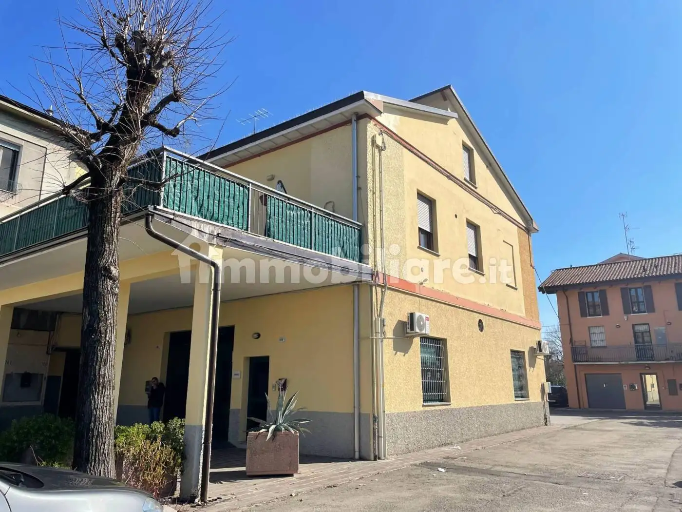 Casa indipendente in vendita a Modena