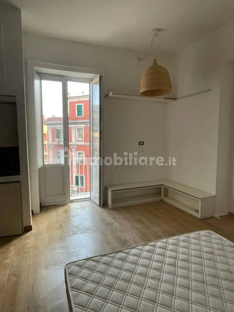 Appartamento in affitto a Napoli