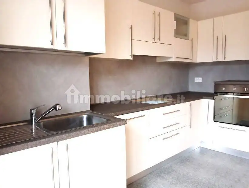 Trilocale via Scapaccino 64, Centro, Domodossola - foto 5