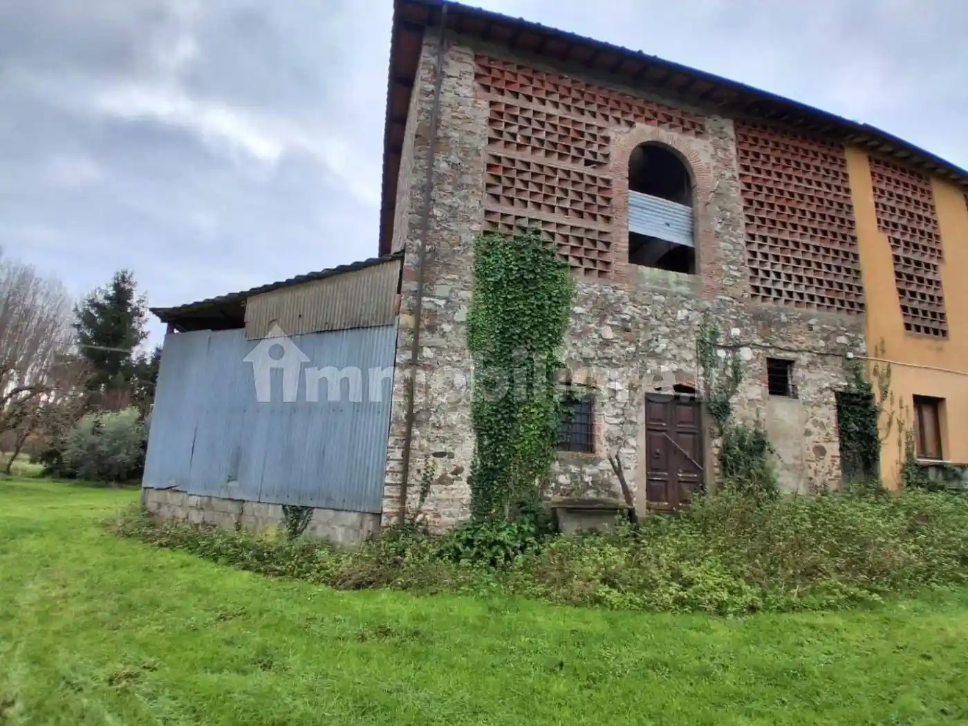 Cascina, da ristrutturare, 380 m², Santa Maria a Colle - Ponte San Pietro, Lucca - foto 3