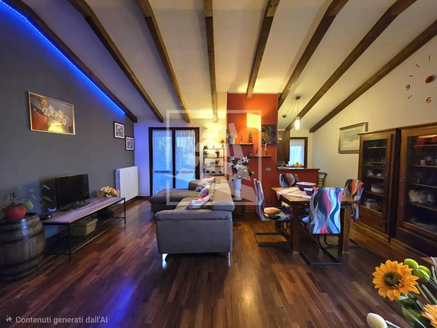 Trilocale via Quattro Novembre 61, Centro, Carpineti - foto 3