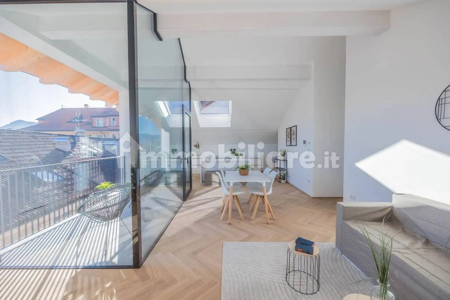 Attico vicolo Stella, Centro, Caldaro sulla Strada del Vino - foto 2