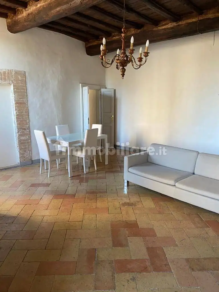 Trilocale piazza del Mercato, Centro Storico, Spoleto - foto 2