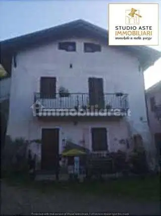 Villetta a schiera in asta a Baldissero Torinese