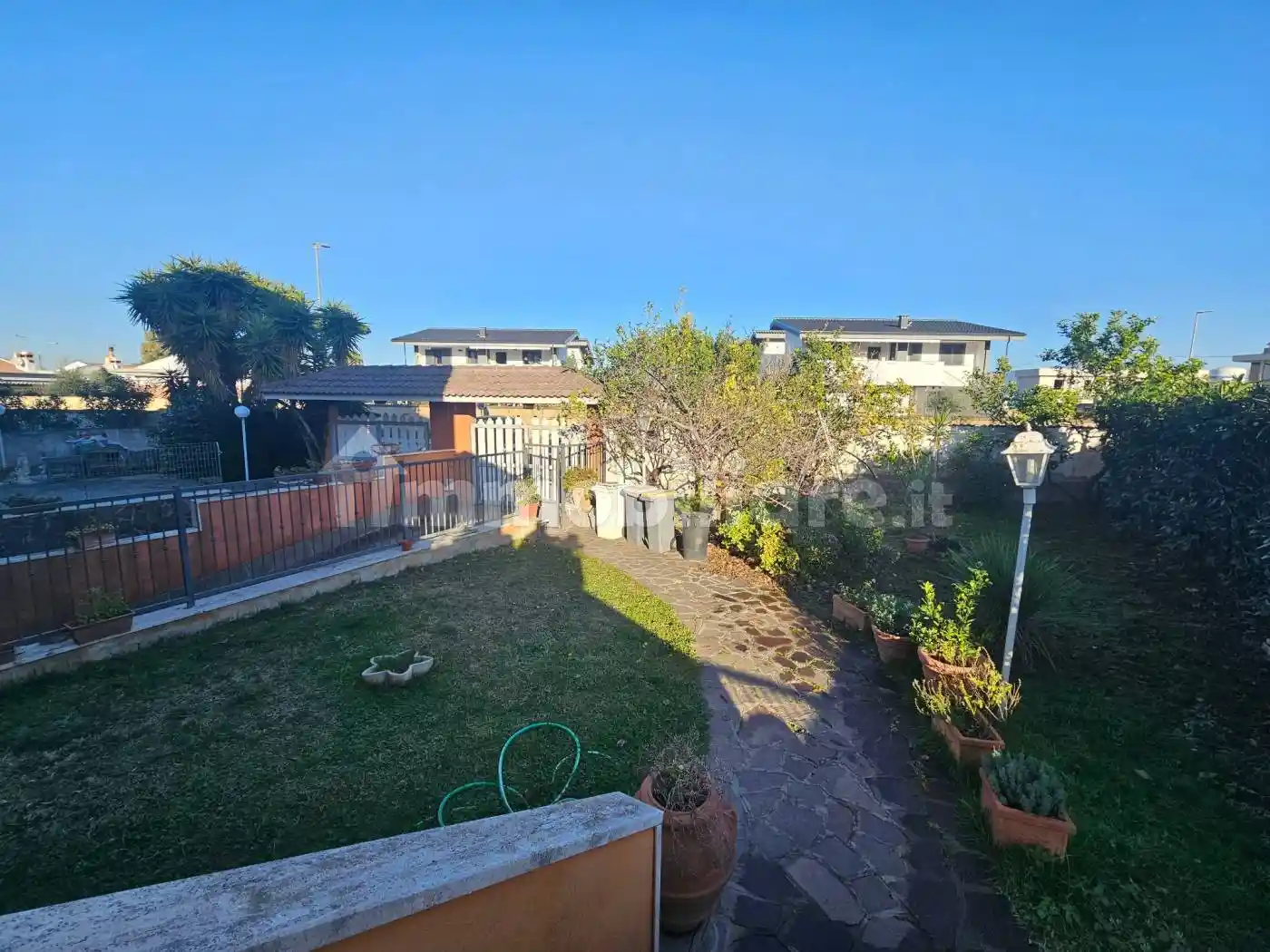 Villa bifamiliare via Casal di Claudia, Anzio Due, Anzio - foto 5