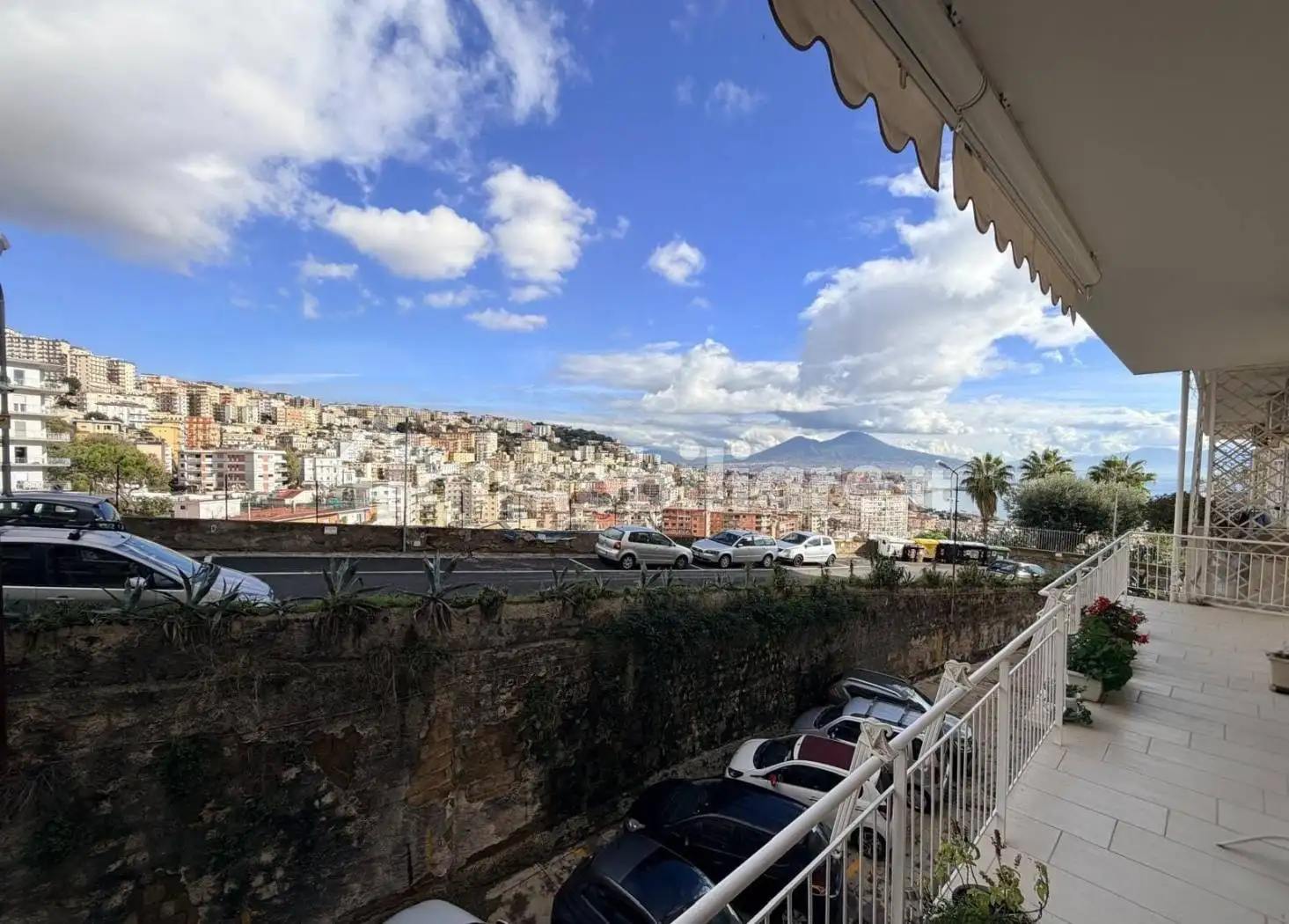 Appartamento in vendita a Napoli