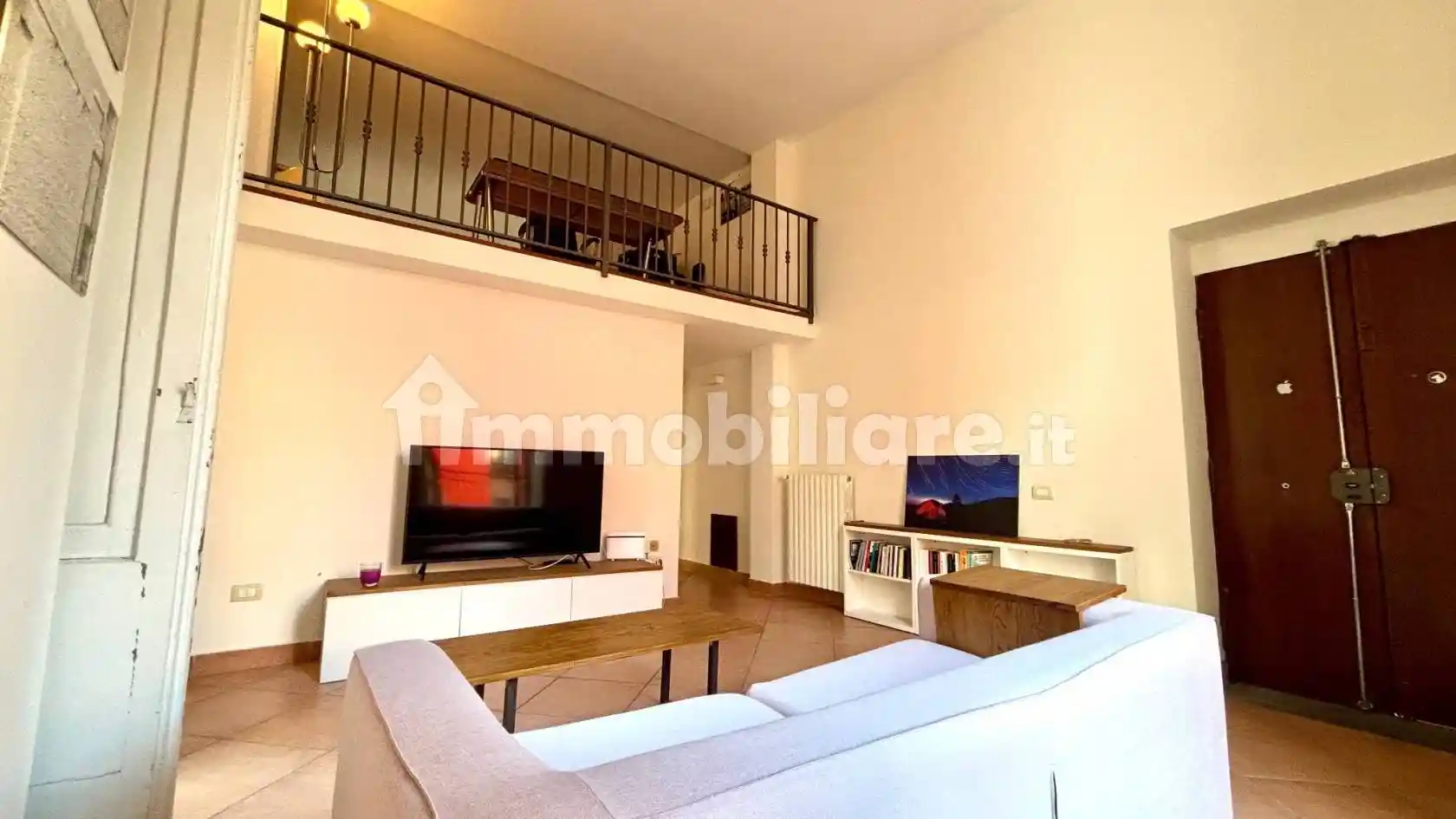 Trilocale buono stato, terzo piano, Centro Storico - Teatro Verdi, Salerno - foto 4