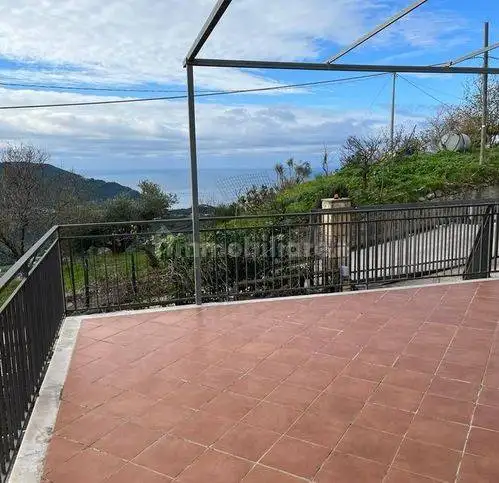 Appartamento in vendita a Castellabate