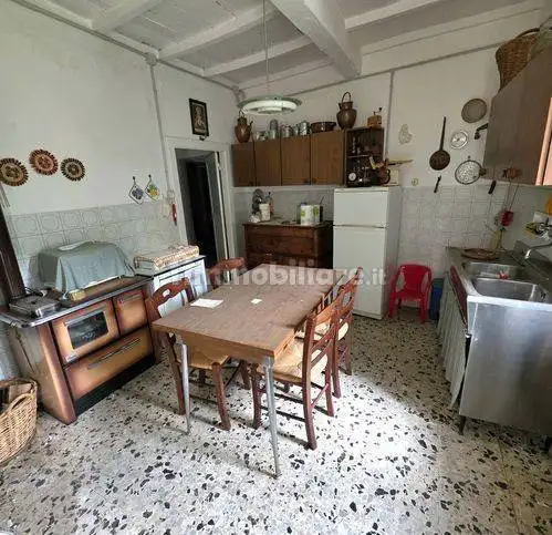 Rustico - Casale in vendita a Castel Focognano