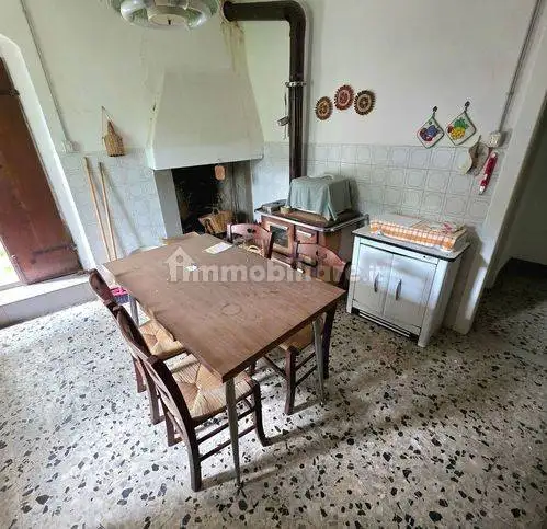 Rustico frazione Carda 73, Carda, Castel Focognano - foto 4