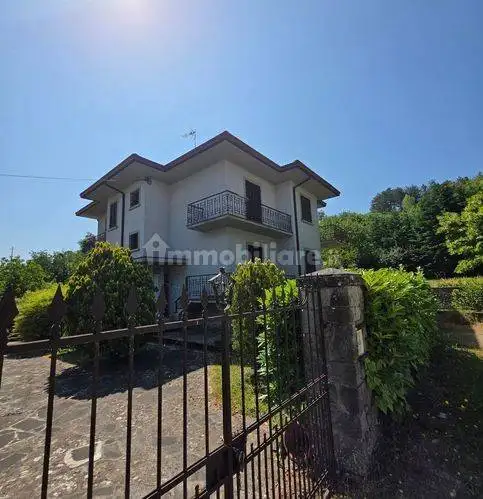 Villa unifamiliare frazione Castel Focognano 1, Castel Focognano - foto 2