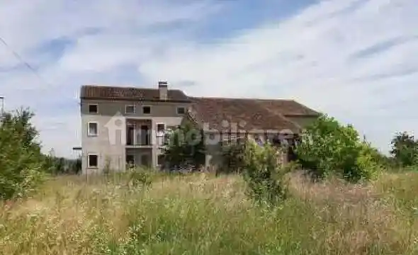 Appartamento in vendita a Albaredo d'Adige