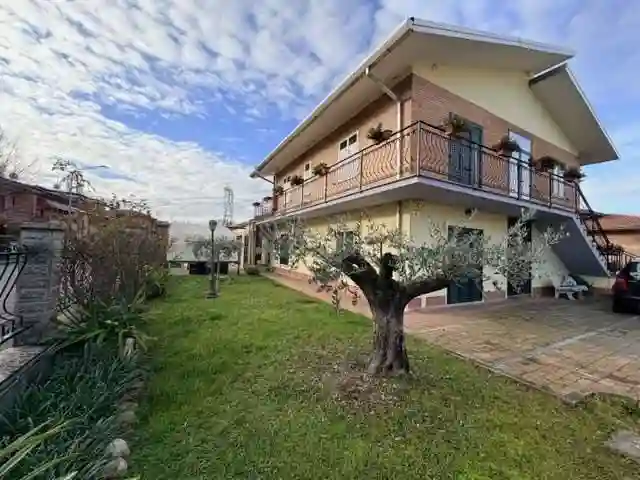 Casa indipendente - foto 2