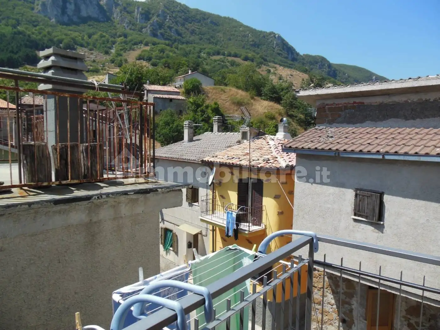 Appartamento in vendita a Collegiove