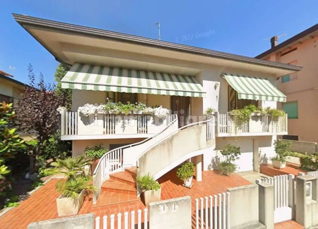 Villetta a schiera in asta a Gabicce Mare