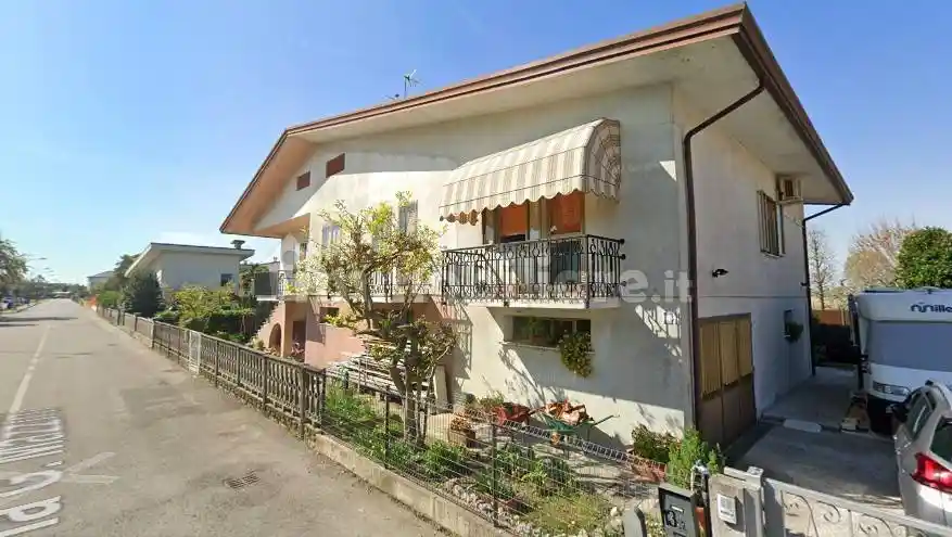 Villa in vendita a Caorle