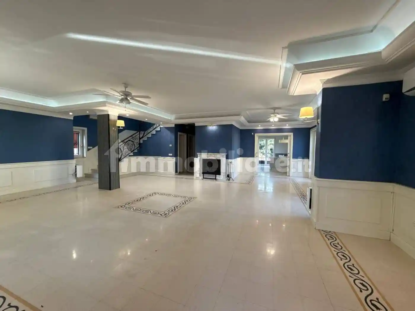 Villa unifamiliare via Staffetta, Lago Patria, Giugliano in Campania - foto 2