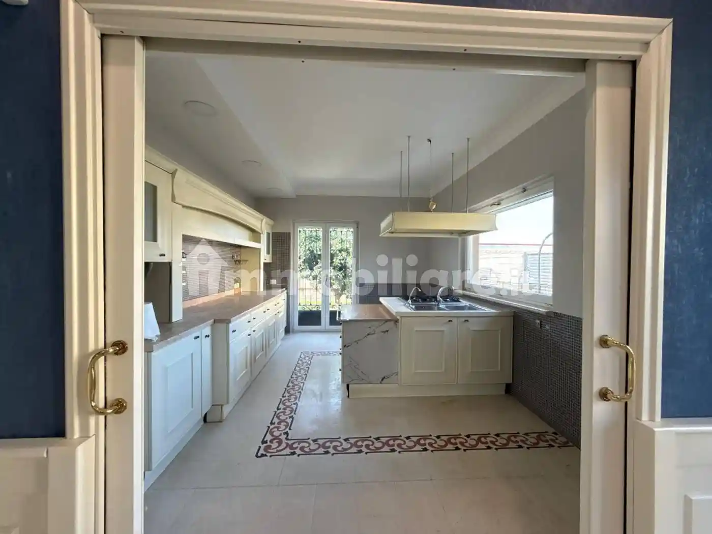 Villa unifamiliare via Staffetta, Lago Patria, Giugliano in Campania - foto 3