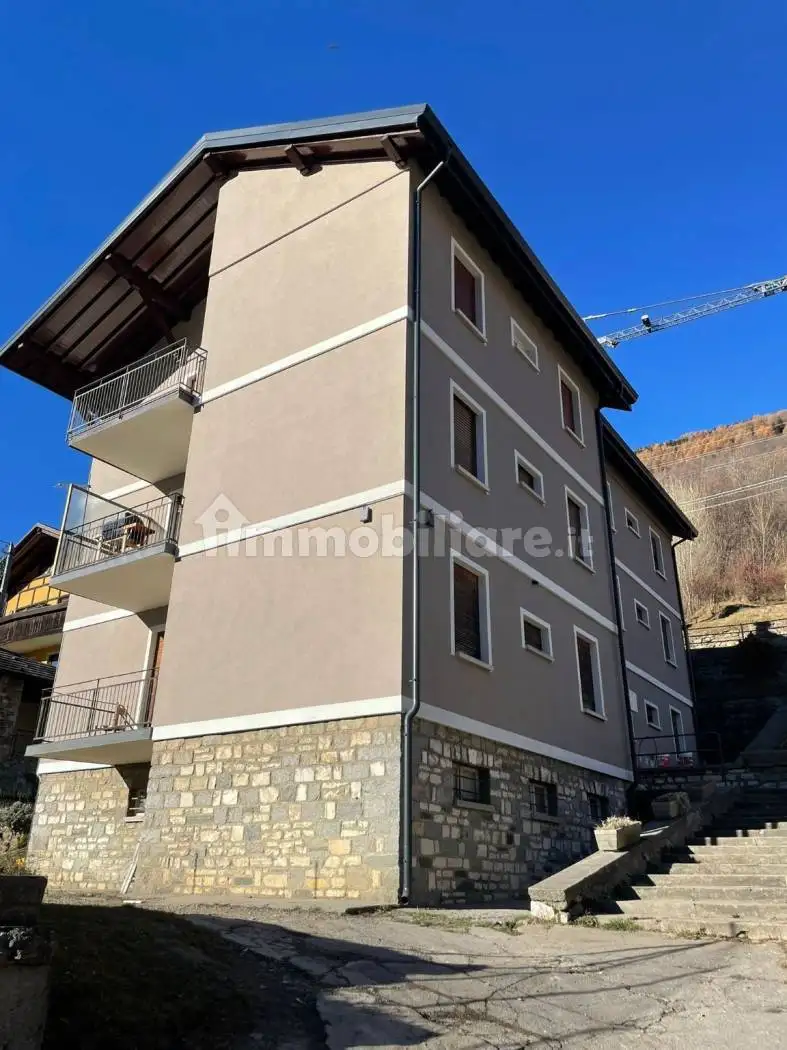 Appartamento in vendita a Vezza d'Oglio