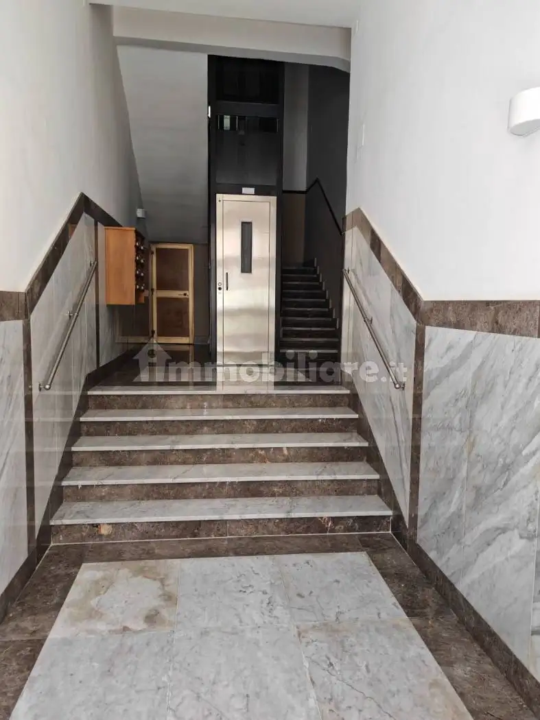 Quadrilocale via dei Mille 248, San Martino, Messina - foto 2