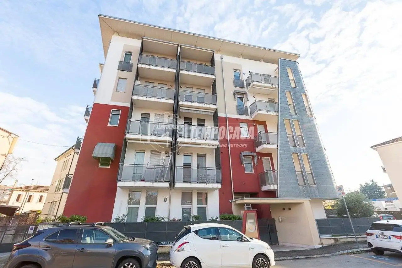 Appartamento in vendita a Verona