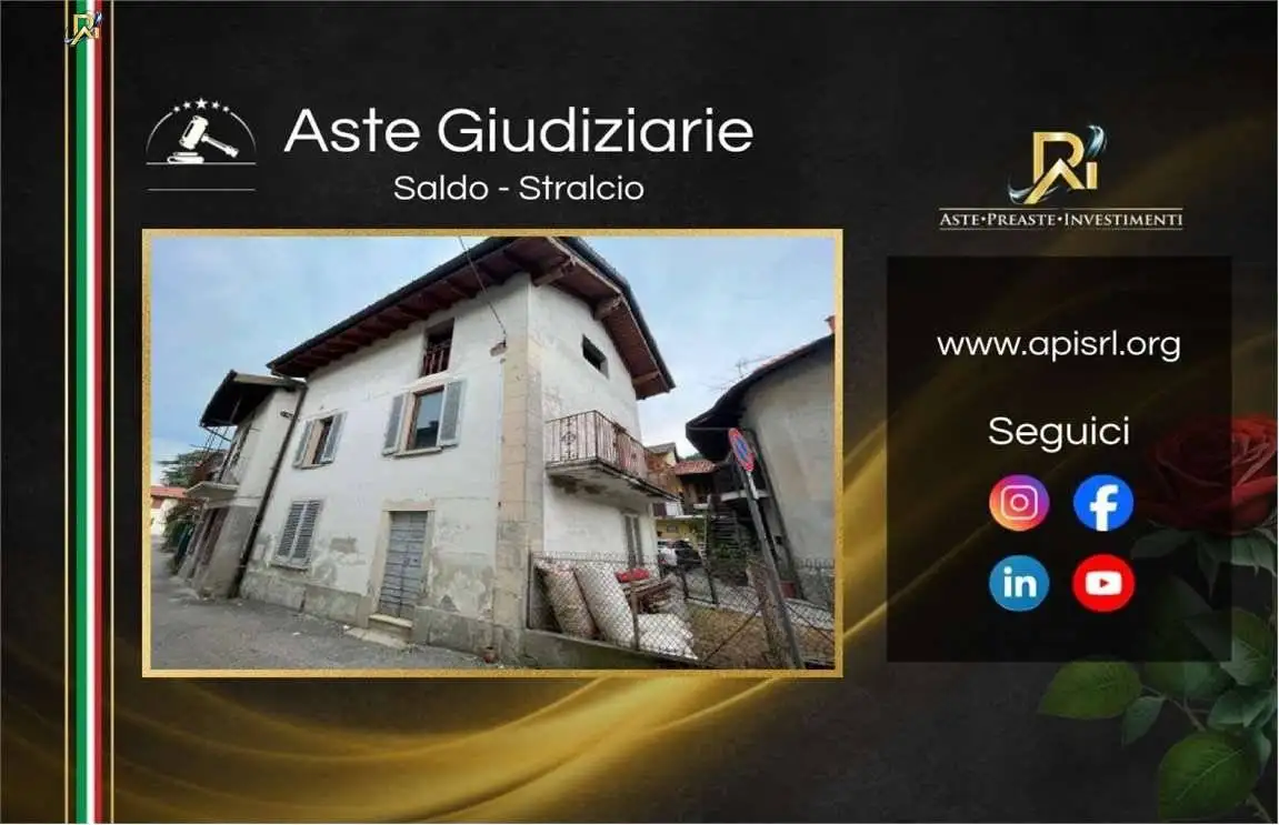 Appartamento in asta a Cocquio-Trevisago